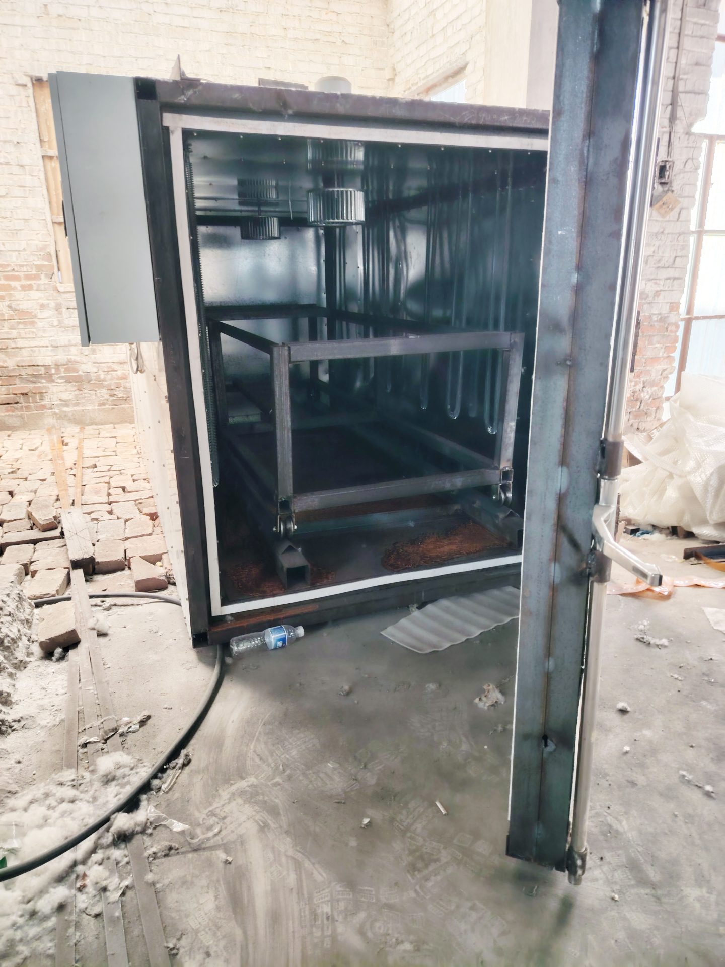 Used 3.0 &times; 1.5 &times; 1.5 m Industrial Curing Oven image 3