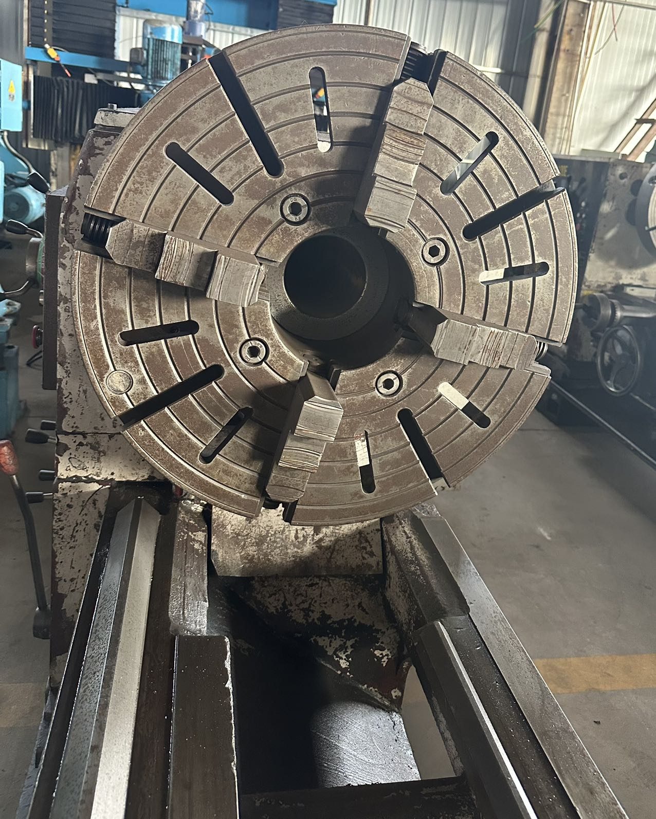 Used Lathe CW6180C 3000 &mdash; 2005 image 2