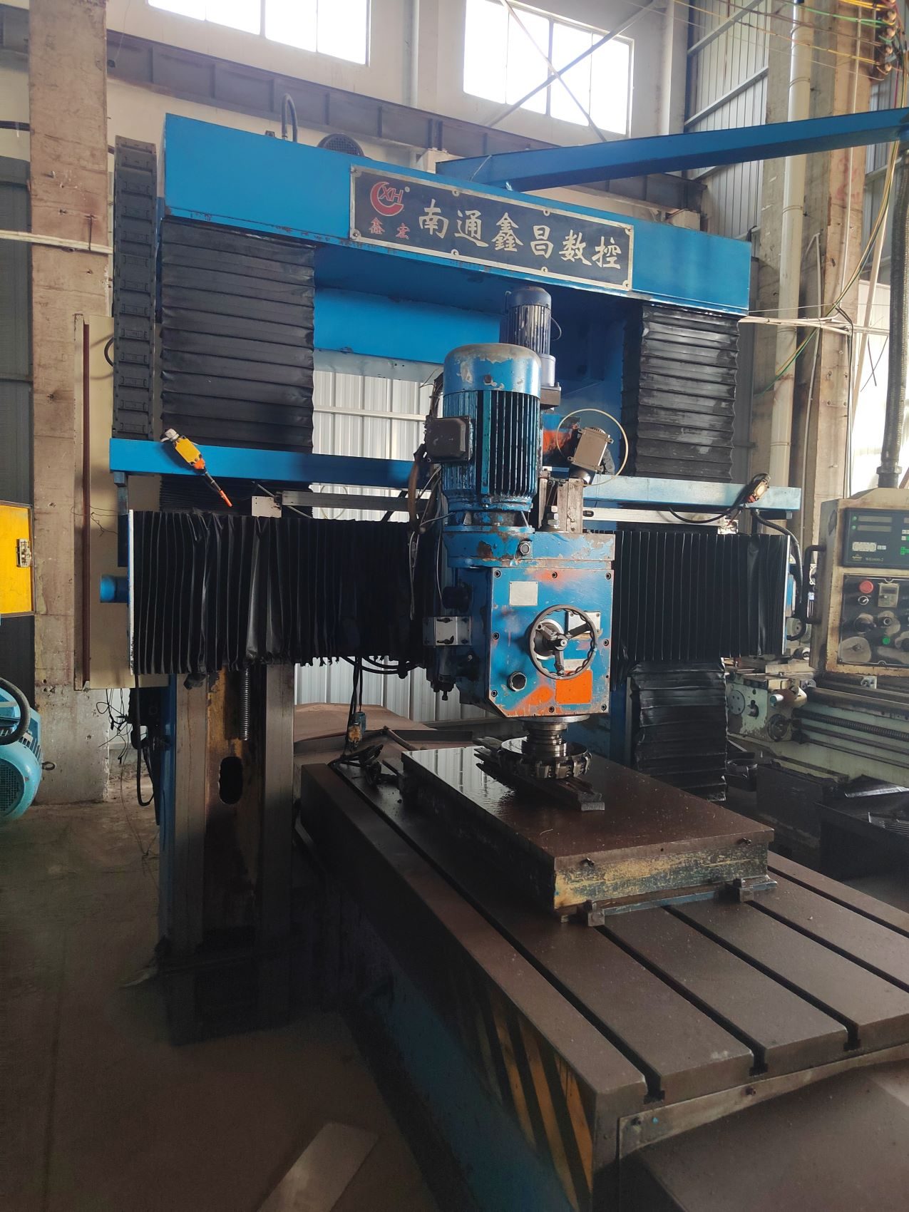 Used Milling Machine X2012 &mdash; 2011 image 7