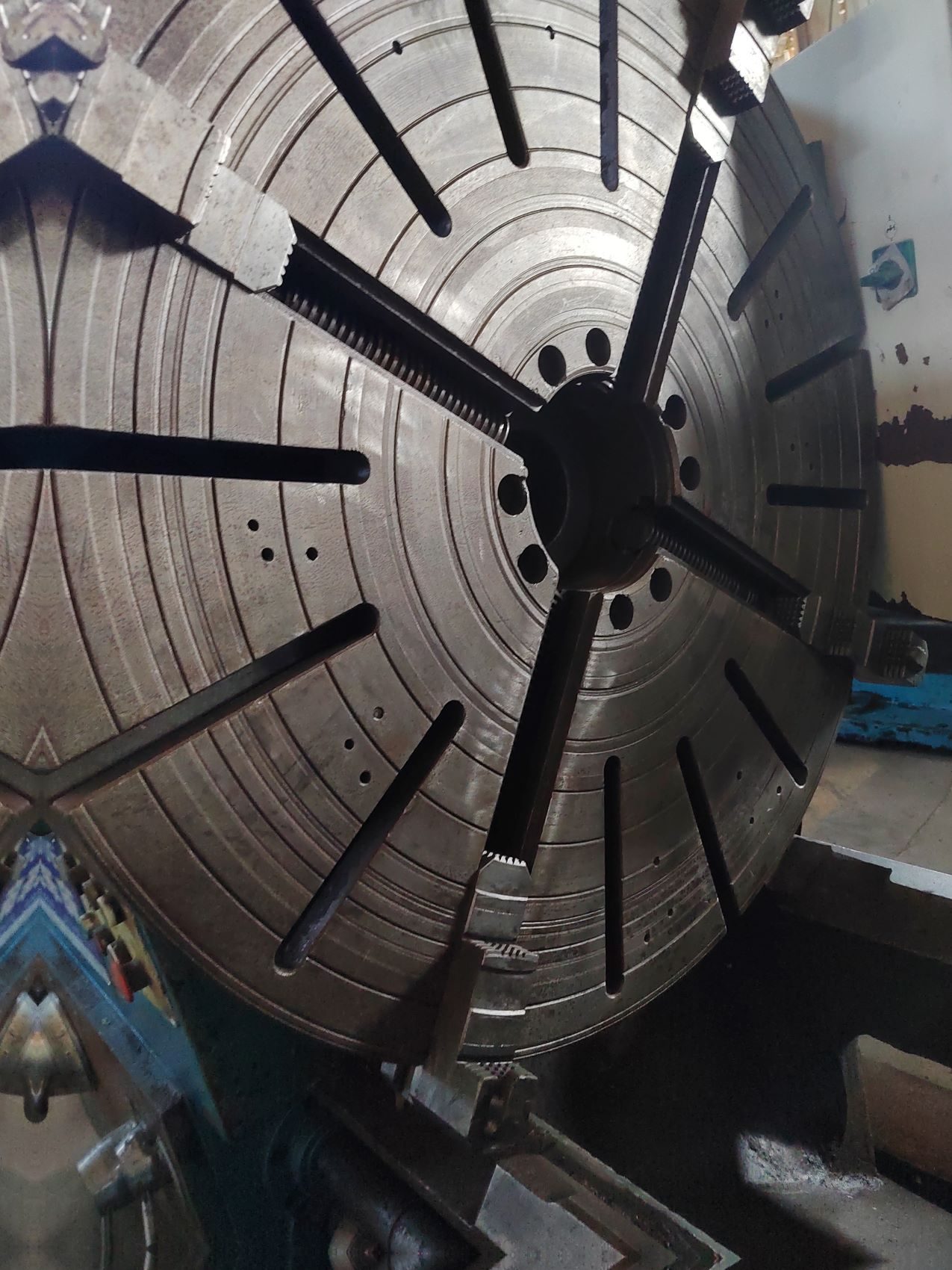 Used Lathe CW61100E 3000 &mdash; 2010 image 2