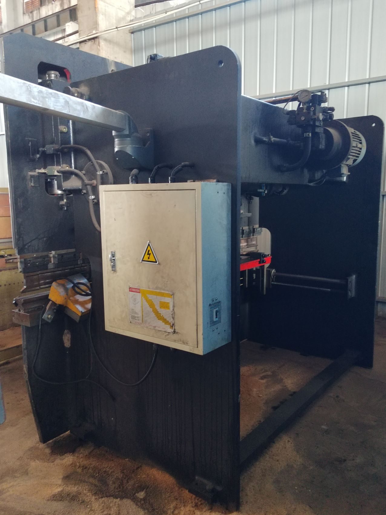 Used Press Brake WD67Y 63T/2600 &mdash; 2019 image 6
