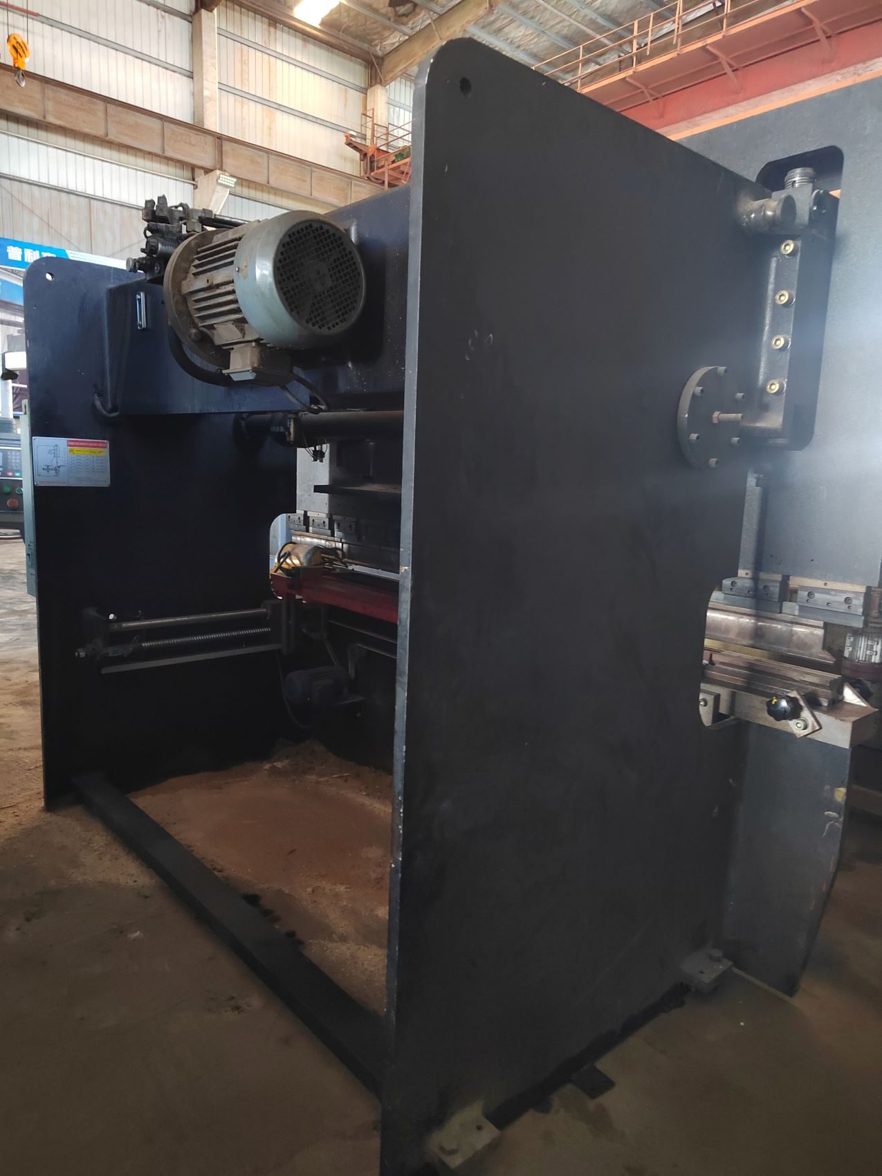 Used Press Brake WD67Y 63T/2600 &mdash; 2019 image 5