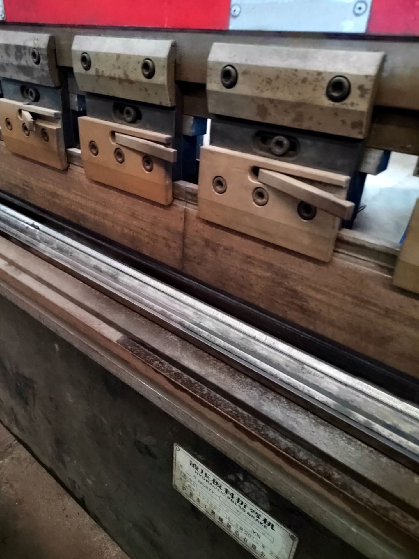 Used Press Brake WD67Y 63T/2600 &mdash; 2019 image 2