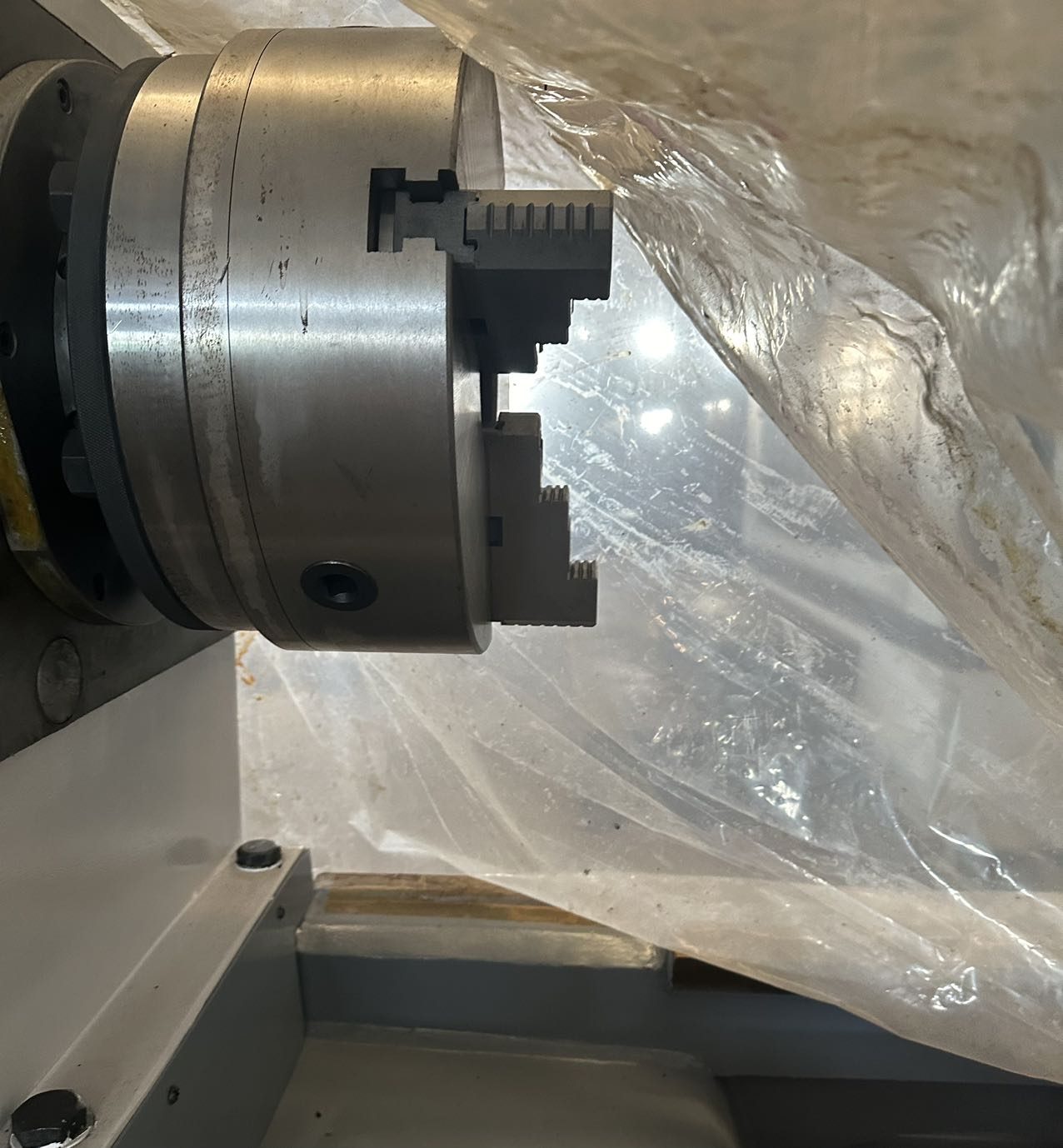 Used Lathe CW6180D &mdash; 2025 image 3