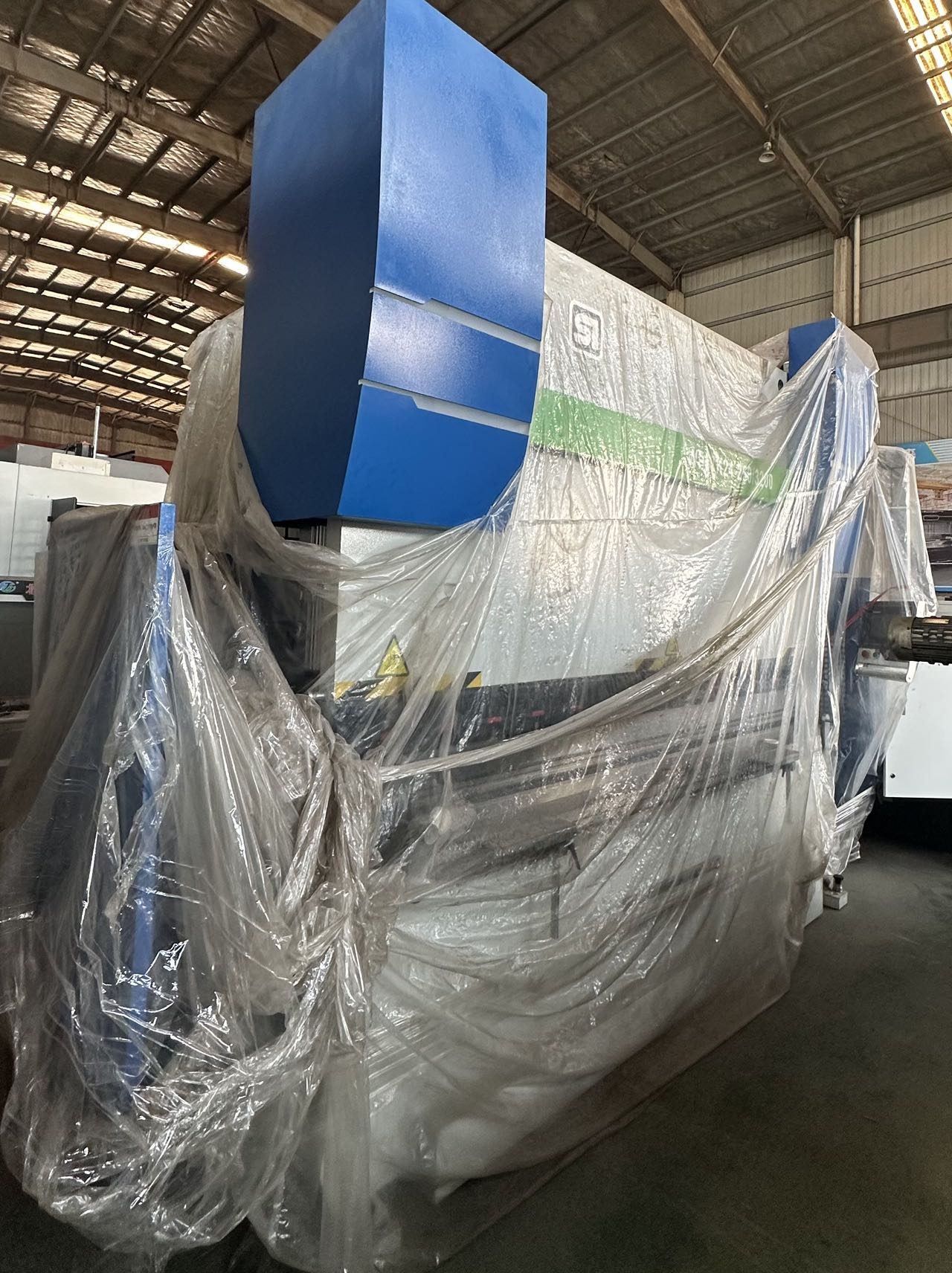 Used Press Brake WF67K 250T/3200 &mdash; 2025