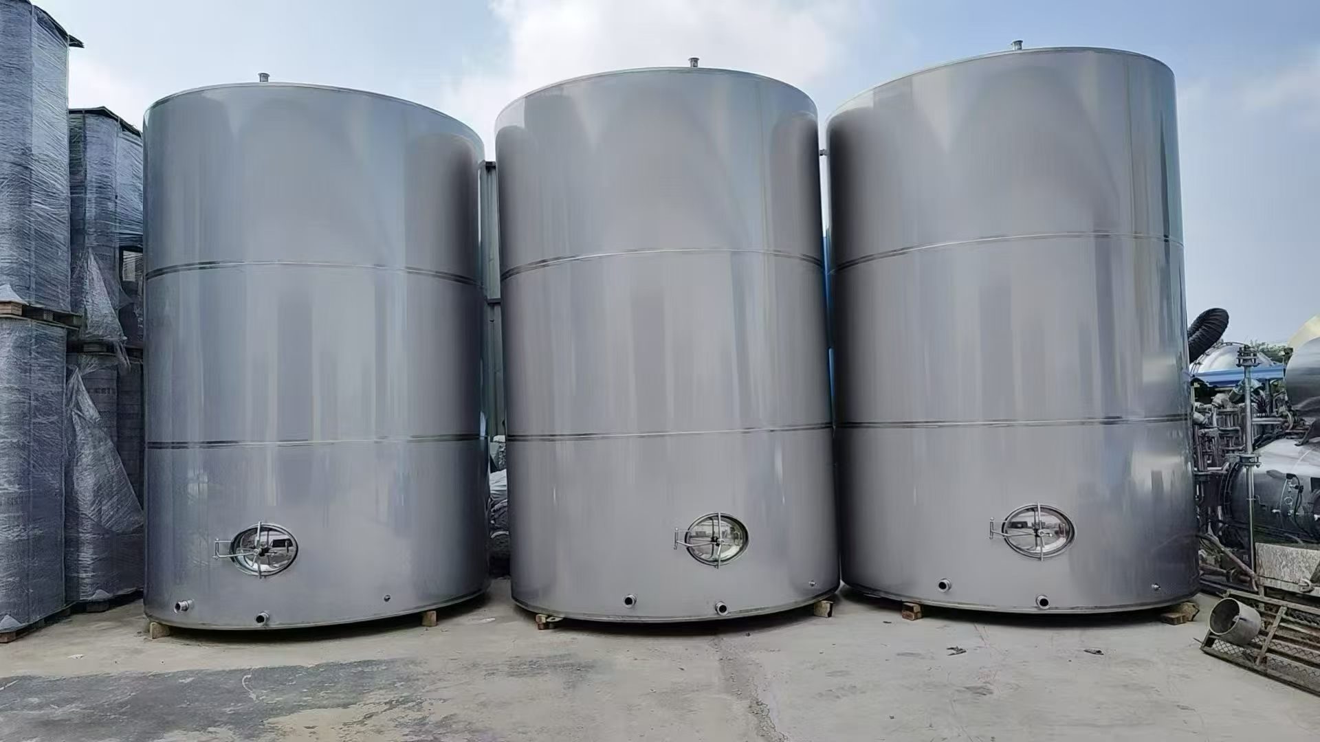 Used Storage Tank 100 10-100 &mdash; 2026 image 2