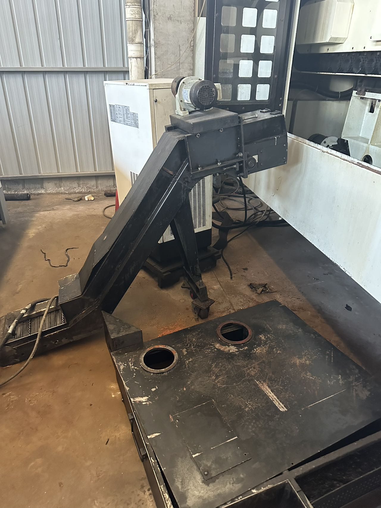 Used Machining Center HC630A &mdash; 2013 image 8
