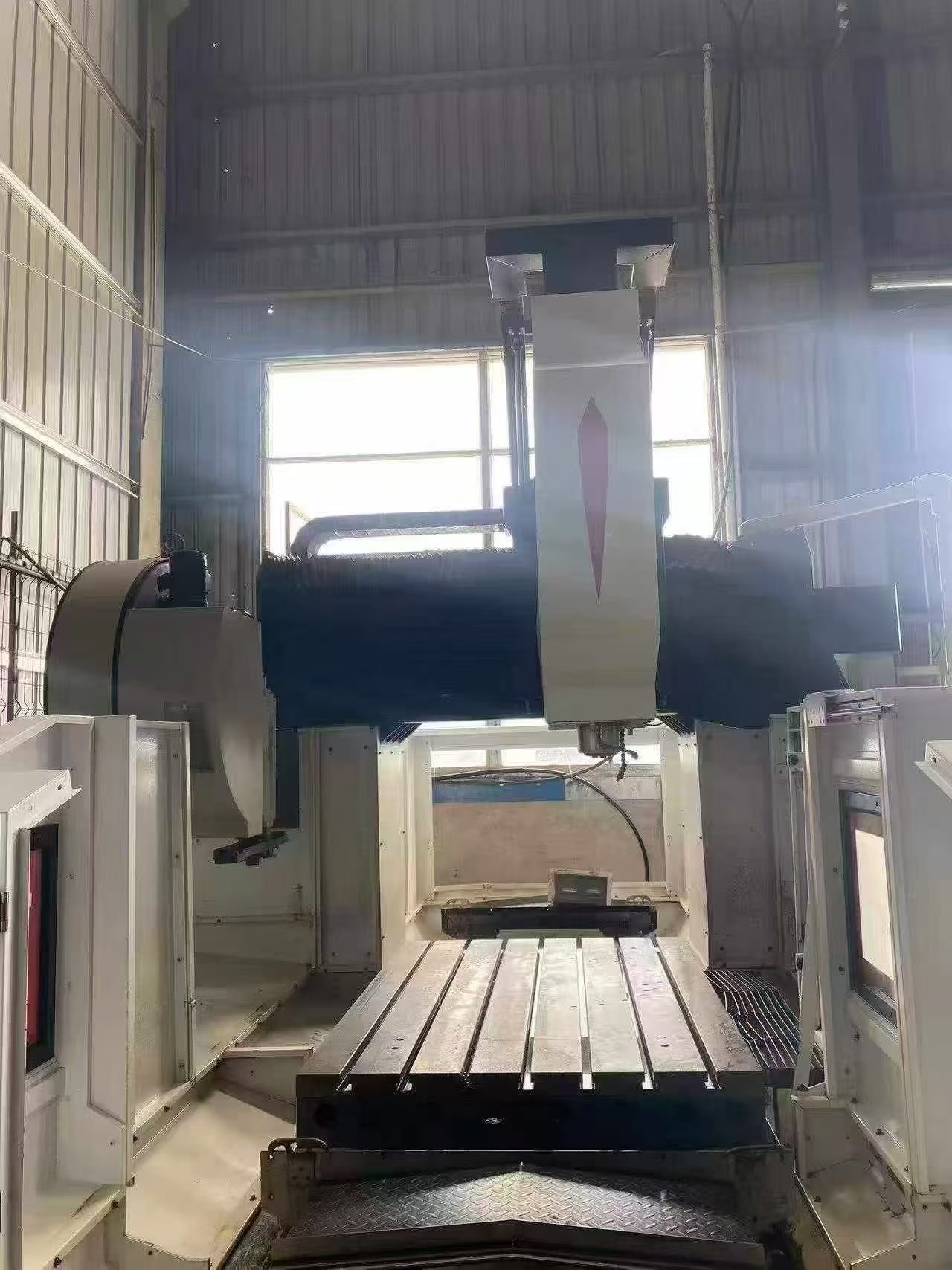 Used Machining Center 1714 &mdash; 2024 image 4