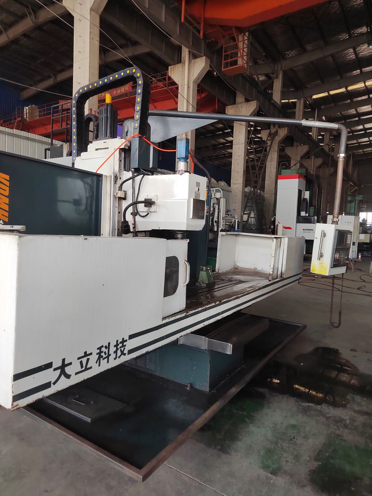 Used Milling Machine VDM1600 &mdash; 2014 image 9